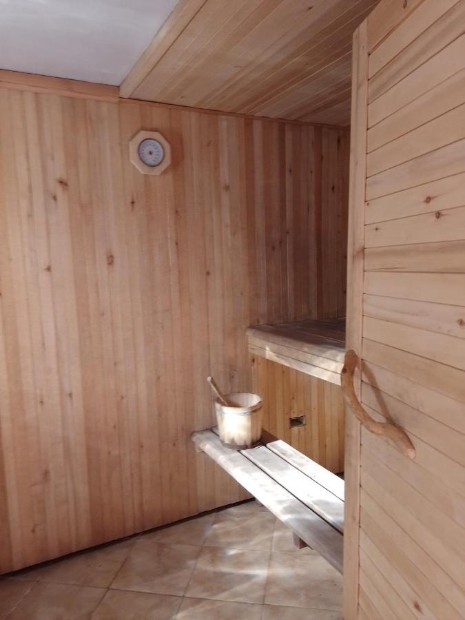 House, Garden & Sauna. Free Parking. Train Stop-200 M. Sea-1 Km. ยูร์มาลา ภายนอก รูปภาพ